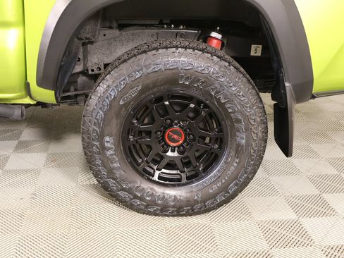 Used 2022 Toyota Tacoma TRD Pro AWD/4WD image 20