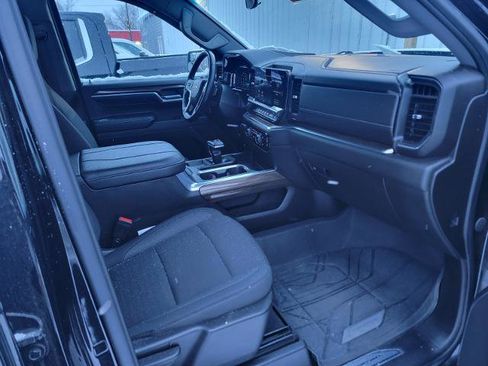 Used 2023 Chevrolet Silverado 1500 LT w/ Convenience Package II image 13