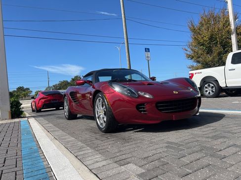 Used 2005 Lotus Elise image 2