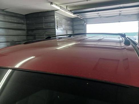 Used 2007 Chrysler Town & Country Touring FWD image 9
