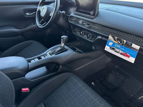 Certified 2025 Honda HR-V Sport image 19