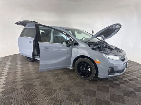 Certified 2026 Honda Odyssey Sport-L image 16