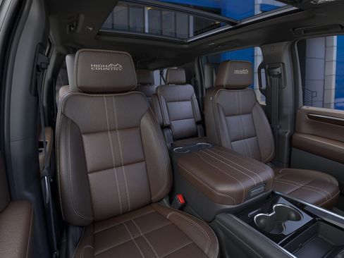 New 2026 Chevrolet Suburban High Country AWD/4WD image 30