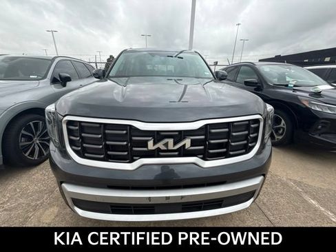 Certified 2024 Kia Telluride S w/ S Sunroof Package FWD image 2