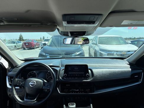 Used 2025 Nissan Rogue SV AWD/4WD image 35