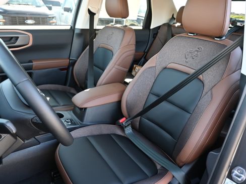 New 2025 Ford Bronco Sport Outer Banks image 32