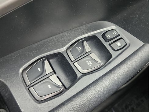Used 2016 Hyundai Santa Fe Sport AWD/4WD image 10