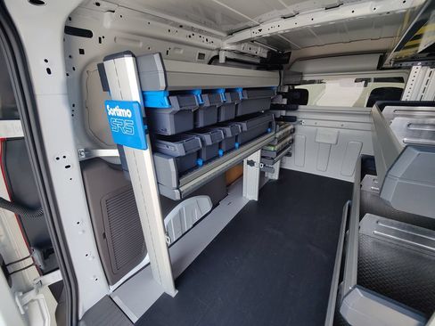 Used 2023 Ford Transit Connect XL FWD image 11