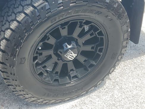 Used 2014 Ford F350 Platinum AWD/4WD image 9