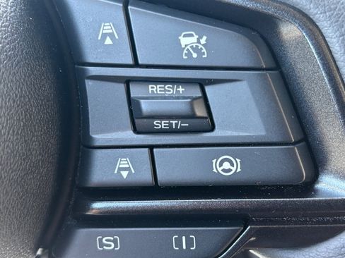 Certified 2025 Subaru Crosstrek 2.5i Limited AWD/4WD image 18
