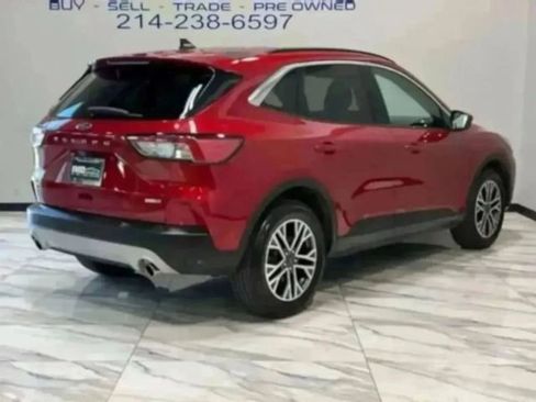 Used 2020 Ford Escape SEL image 6