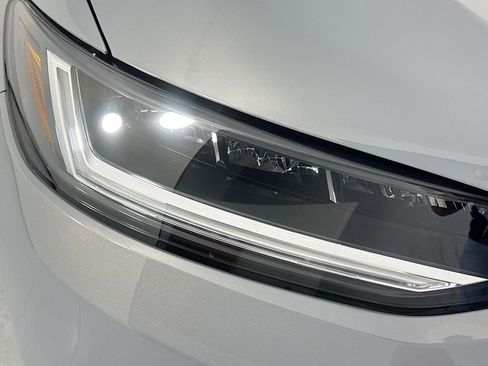 Certified 2026 Honda HR-V EX-L image 36