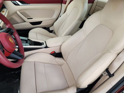 Used 2021 Porsche 911 Targa 4S Heritage Design image 16