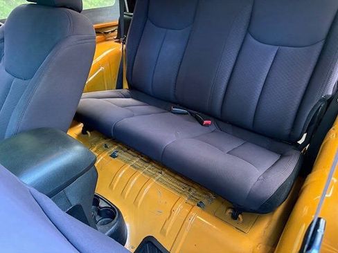 Used 2013 Jeep Wrangler Sport AWD/4WD image 12