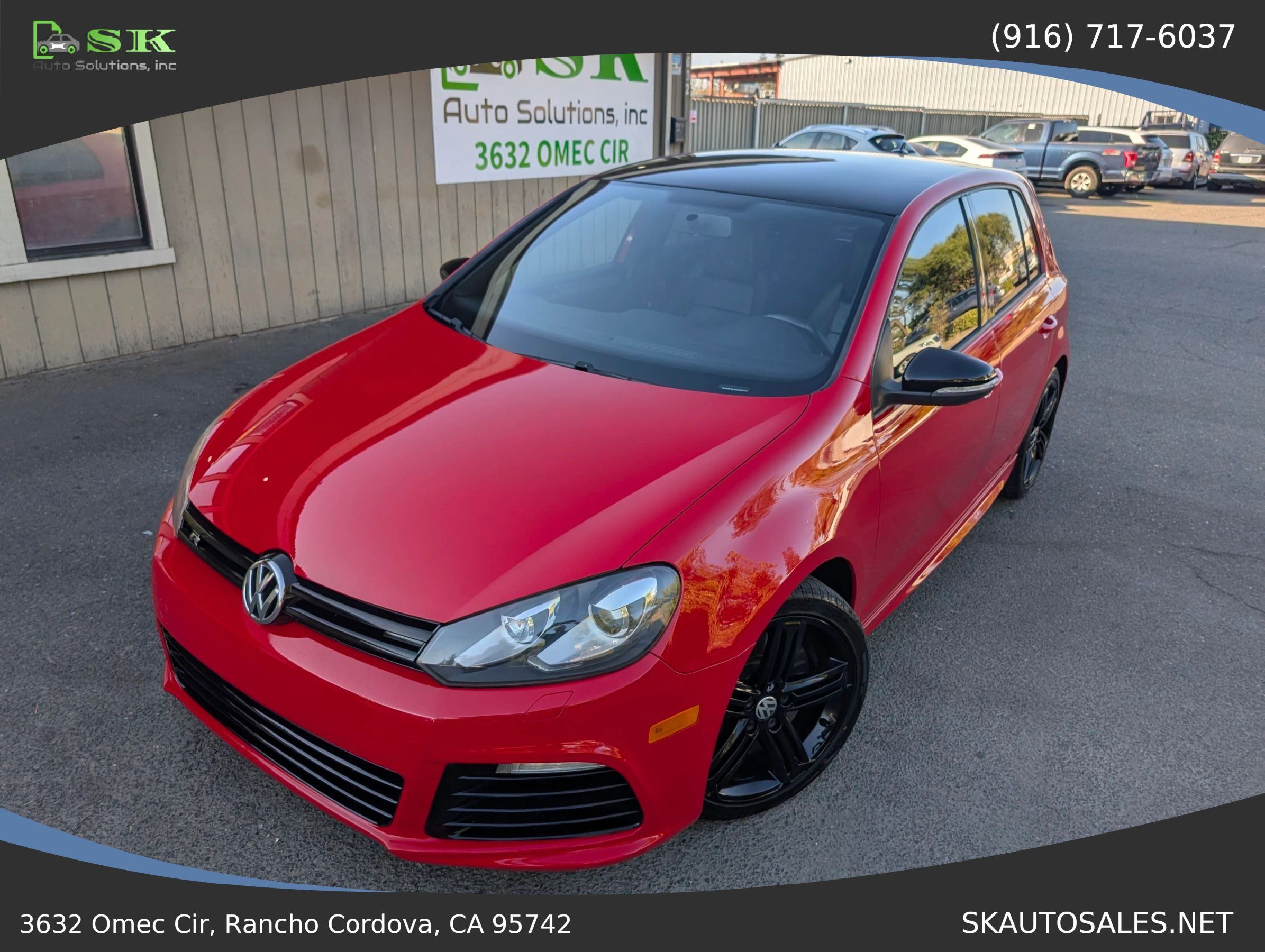 Used 2013 Volkswagen Golf R 4-Door AWD/4WD image 1