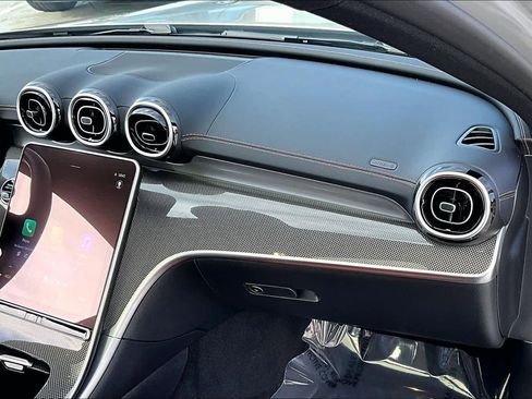 Used 2025 Mercedes-Benz C 300 4MATIC Sedan image 18