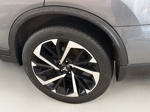 Used 2020 Nissan Rogue S image 26