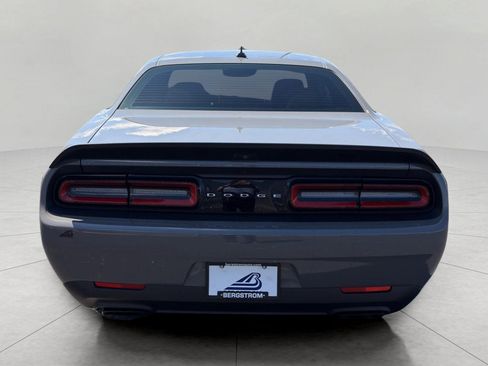 Used 2019 Dodge Challenger SRT Hellcat Redeye RWD image 6