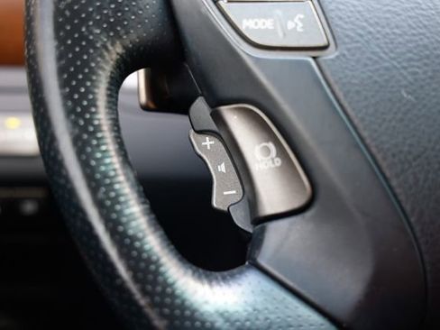 Used 2011 Lexus LS 460 4dr Sedan RWD image 32