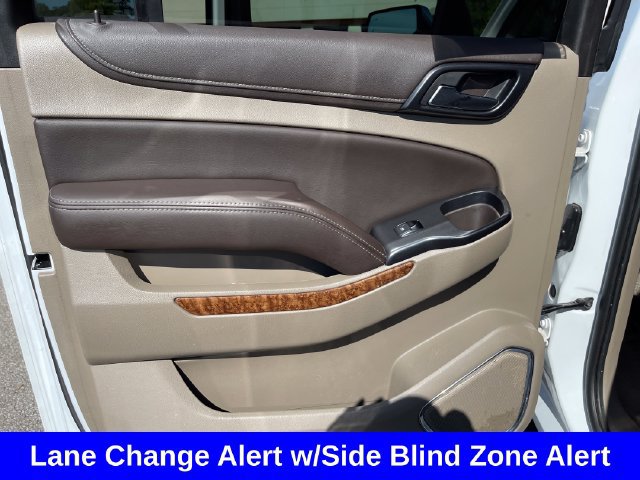 Used 2018 Chevrolet Suburban Premier AWD/4WD image 31