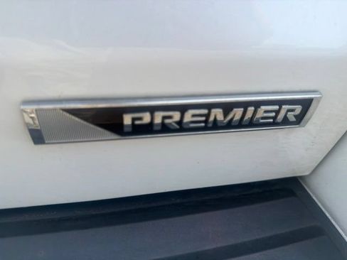 Used 2017 Chevrolet Tahoe Premier AWD/4WD image 9