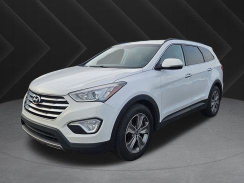 Used 2014 Hyundai Santa Fe GLS image 1