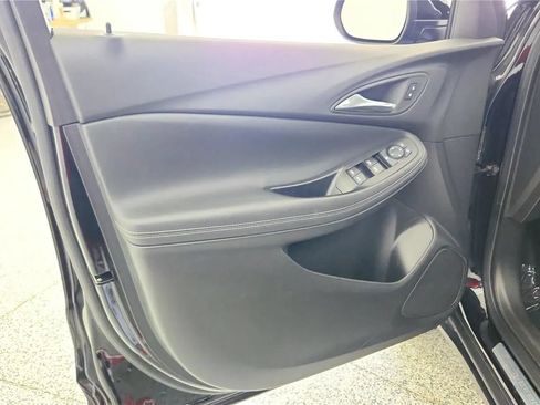 Used 2023 Buick Encore GX Preferred FWD image 32