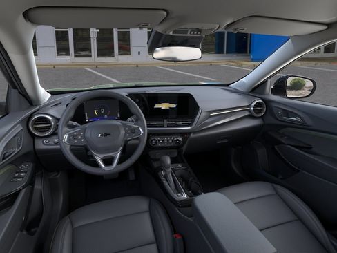 New 2026 Chevrolet Trax ACTIV w/ Driver Confidence Package FWD image 4