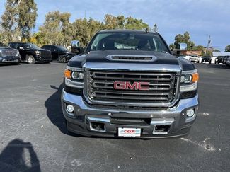 Used 2018 GMC Sierra 2500 SLT w/ Duramax Plus Package video 2