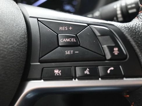 Used 2023 Nissan Kicks SR w/ SR Premium Package FWD image 27