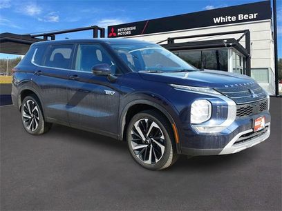 Used 2025 Mitsubishi Outlander SE