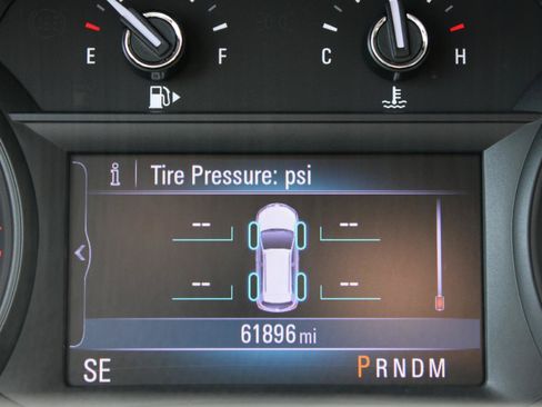 Used 2019 Buick Encore Preferred w/ Safety Package FWD image 24