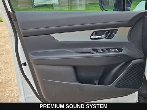 New 2025 Nissan Murano SL w/ Cargo Package image 13