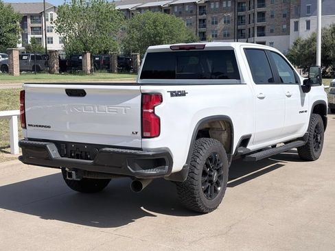 Used 2025 Chevrolet Silverado 2500 LT w/ Trail Boss Package AWD/4WD image 4