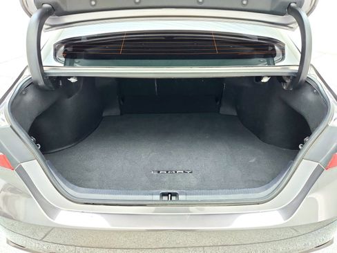 Used 2021 Toyota Camry SE w/ Carpet Mat Package (TMS) image 30