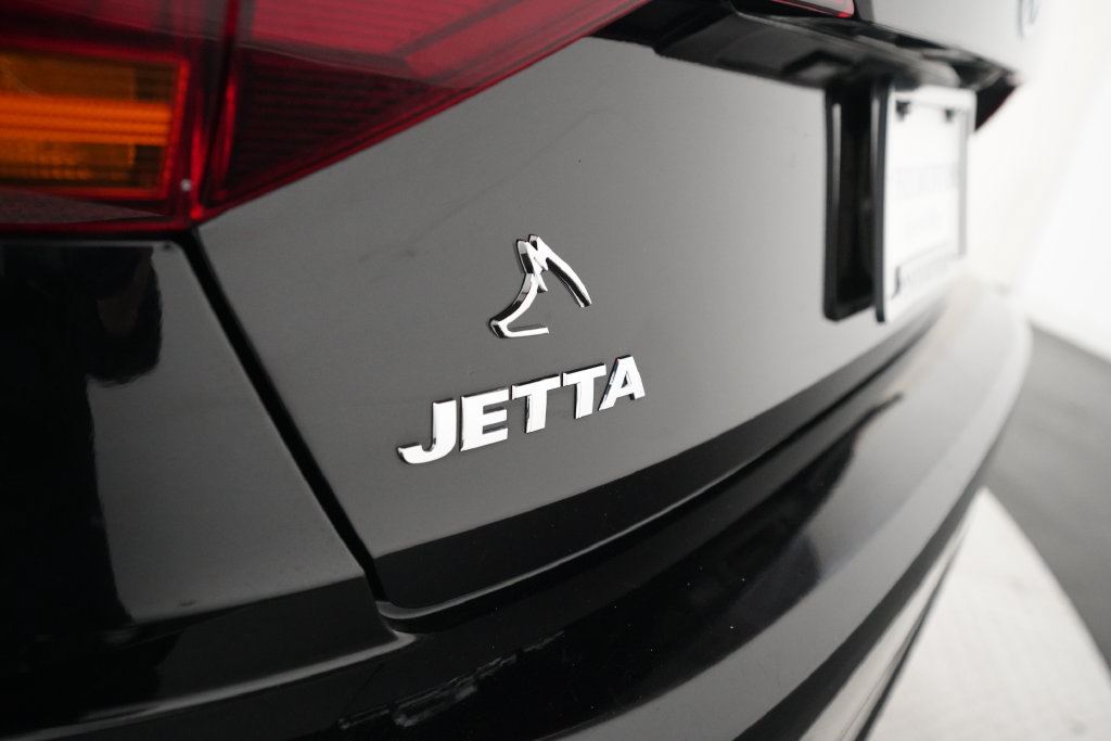 Used 2019 Volkswagen Jetta S FWD image 30