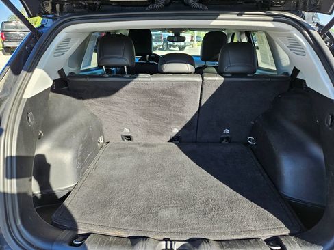 Used 2021 Jeep Compass Latitude FWD image 28