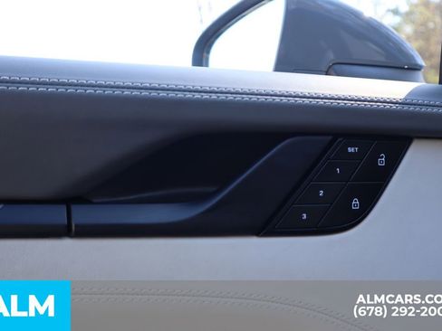 Used 2024 Porsche 911 Carrera GTS w/ Premium Package image 19