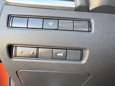 Used 2021 Nissan Rogue SL w/ Premium Package image 14