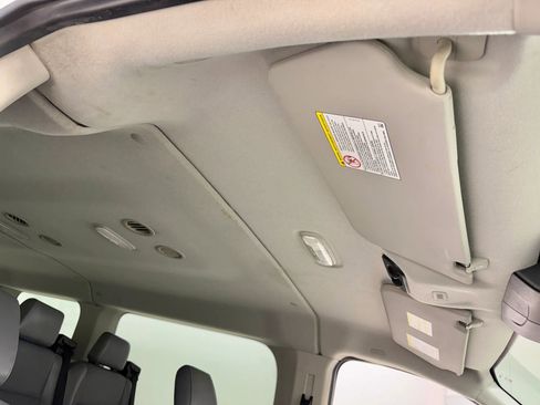 Used 2019 Ford Transit 150 XL image 35