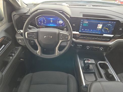 Used 2026 Chevrolet Silverado 1500 RST w/ Convenience Package II AWD/4WD image 12