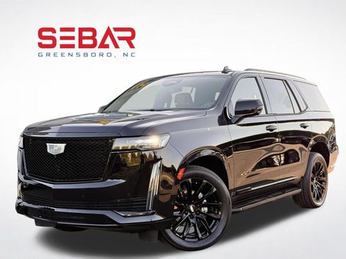 Used 2021 Cadillac Escalade Sport w/ LPO, ONYX Package AWD/4WD image 2