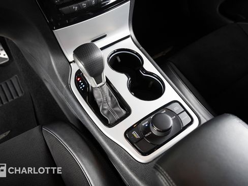 Used 2021 Jeep Grand Cherokee Trackhawk w/ Trailer Tow Group IV image 25