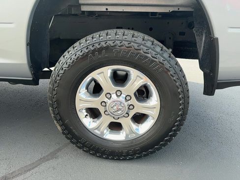 Used 2019 RAM 2500 Big Horn w/ Towing Technology Group AWD/4WD image 13