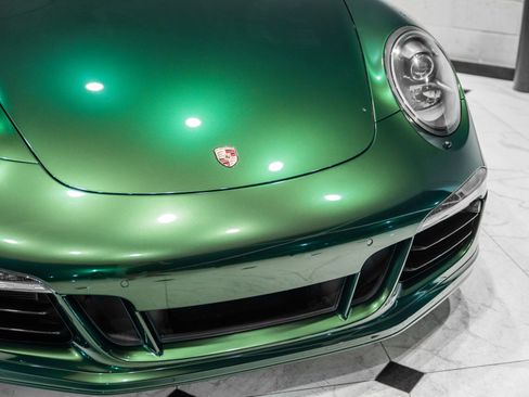 Used 2016 Porsche 911 Carrera GTS RWD image 11