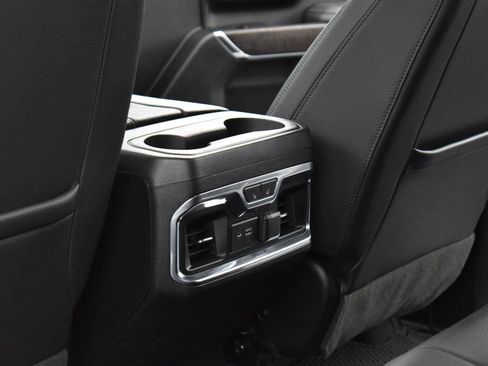 Used 2021 GMC Sierra 3500 Denali w/ Denali Ultimate Package image 35