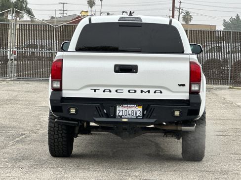 Used 2023 Toyota Tacoma 2WD Double Cab image 5