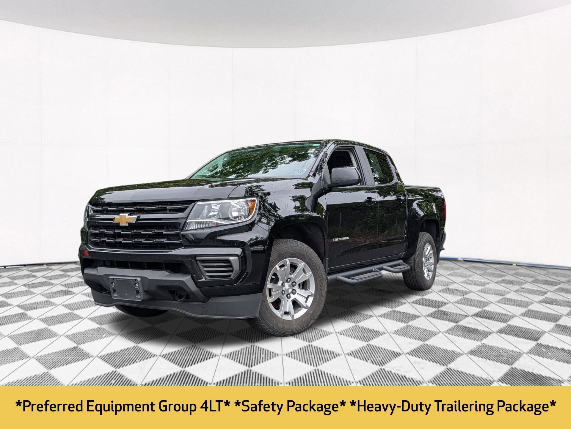 Used 2021 Chevrolet Colorado LT w/ Safety Package AWD/4WD image 2