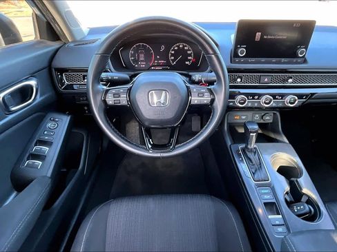 Certified 2022 Honda Civic EX image 5