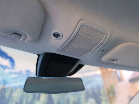 Used 2016 Tesla Model S 75 image 27